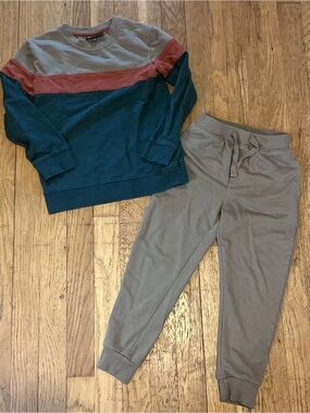 CR Sports crewneck sweatshirt matching tan joggers set Lightweight Terry Fleece
